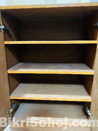 জুতার বক্স